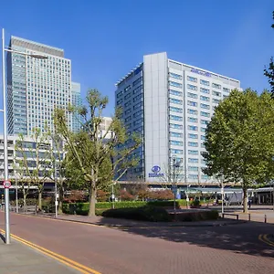 https://hilton-london-canary-wharf.cambridgehotelsuk.com
